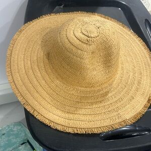 Stylish Tan Straw Hat